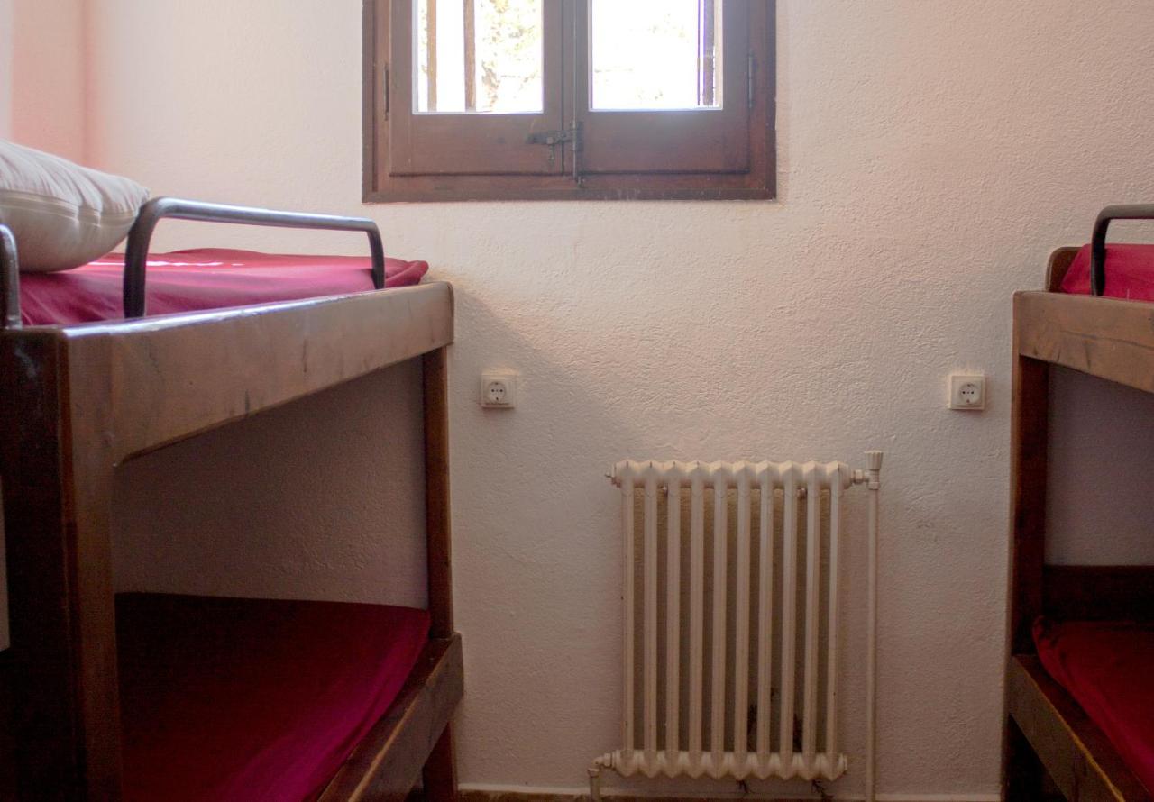 El Clar Del Bosc Hostel Pujarnol Luaran gambar